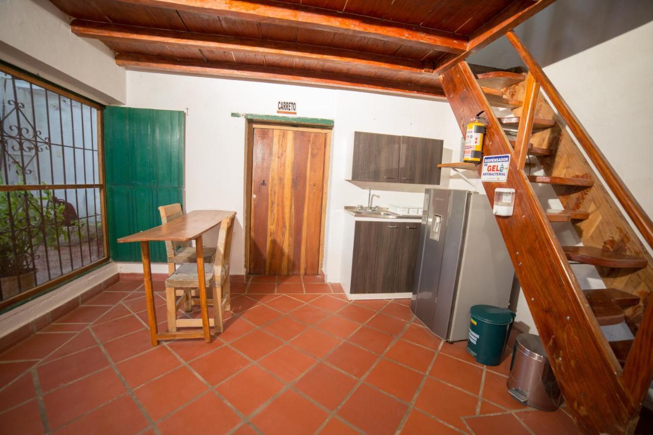 Casa Serrano - Callejon De Don Blas Mompos Exterior foto