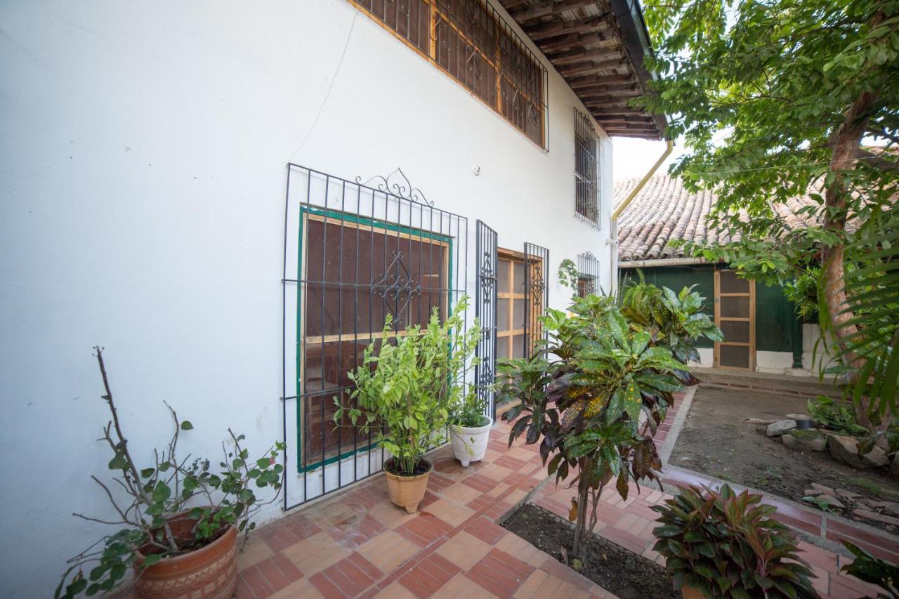 Casa Serrano - Callejon De Don Blas Mompos Exterior foto
