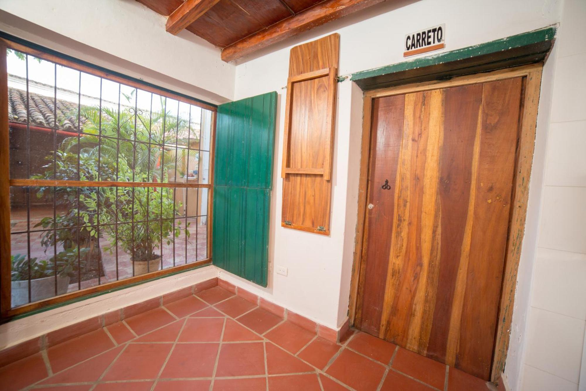 Casa Serrano - Callejon De Don Blas Mompos Exterior foto